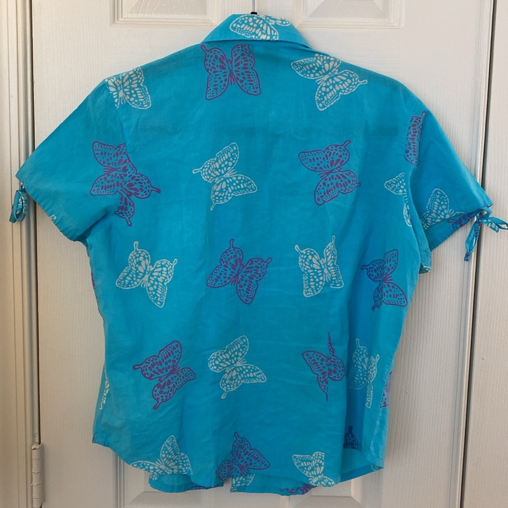 Caribelle Batik shirt from St. Kitts - Picture 6 of 6